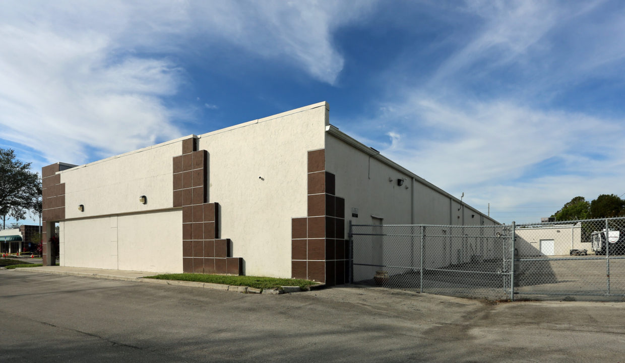 740-770-S-Military-Trl-West-Palm-Beach-FL-Building-Photo-6-LargeHighDefinition